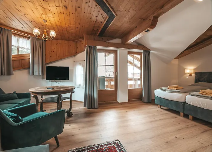 Отель Mitterhof 3*