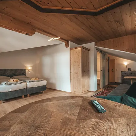 Mitterhof ホテル 3*